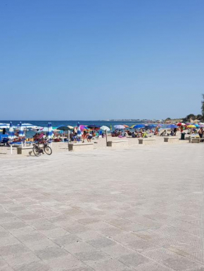 SAINT BLUE BEACH